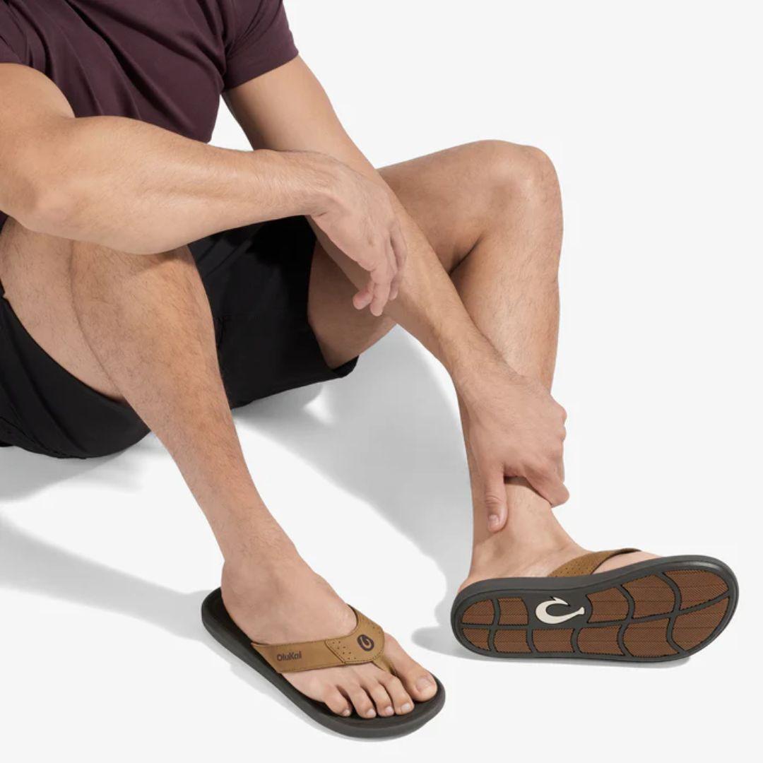 OluKai Men's Pili Waterproof Sandals